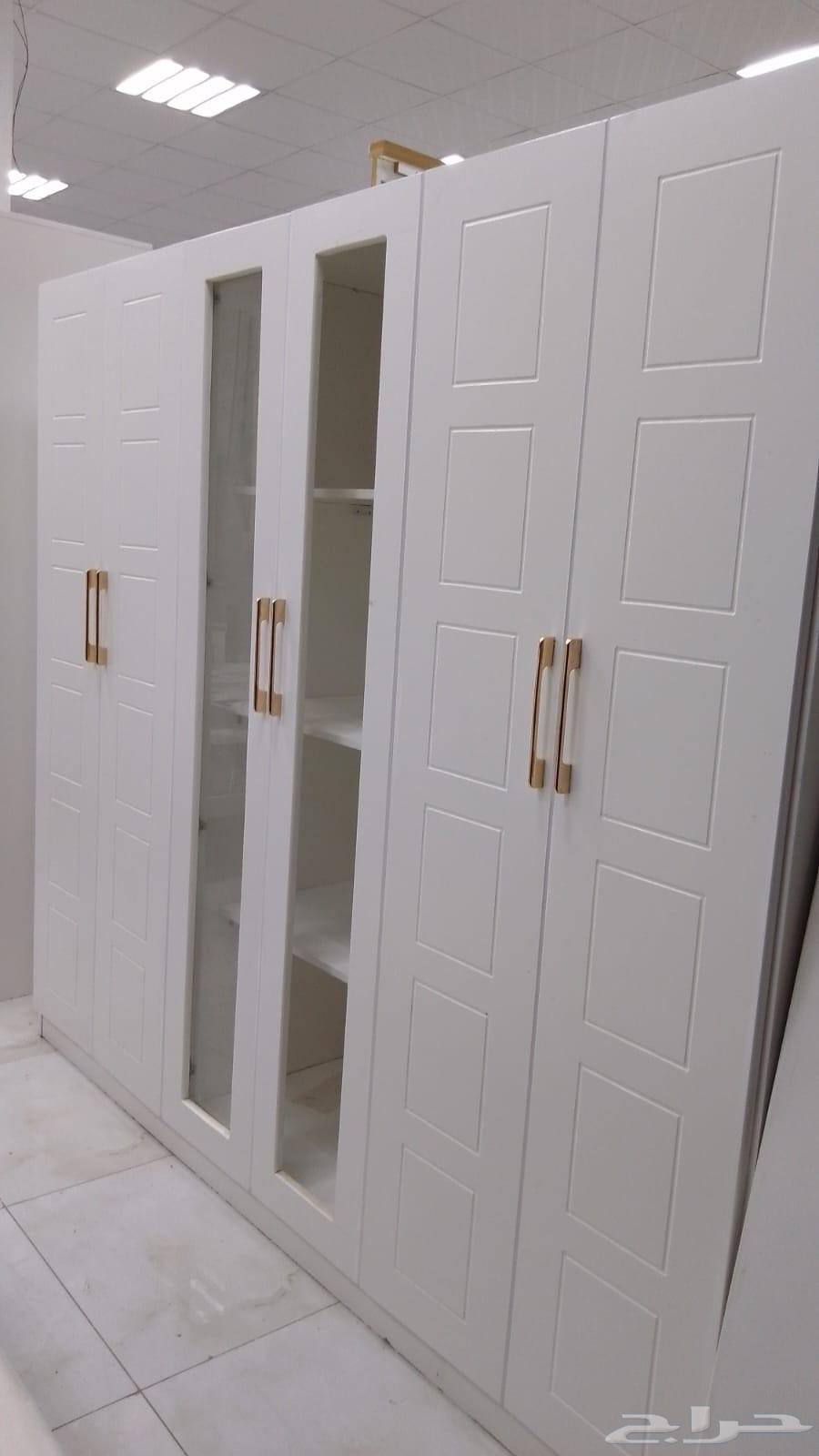 غرفة النوم مستعمل نظيف وتركيب توصيل64235176249857112