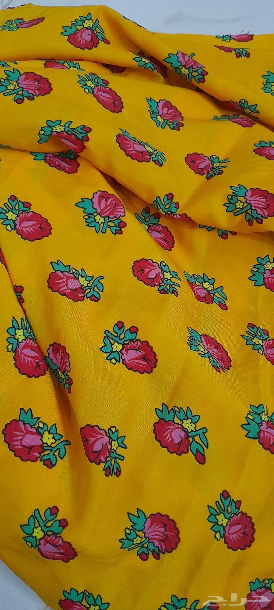 للبيع أرفف خشب مستعمله وللبيع قماش شالكي مستعمل بحاله ممتازه64255839823875113