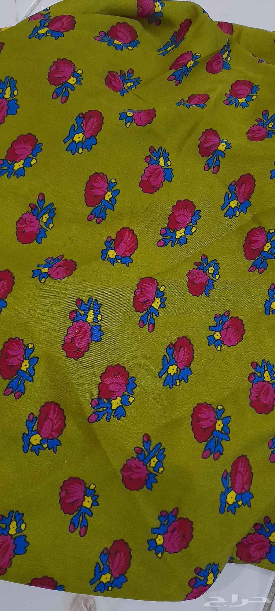 للبيع أرفف خشب مستعمله وللبيع قماش شالكي مستعمل بحاله ممتازه64255839823875112