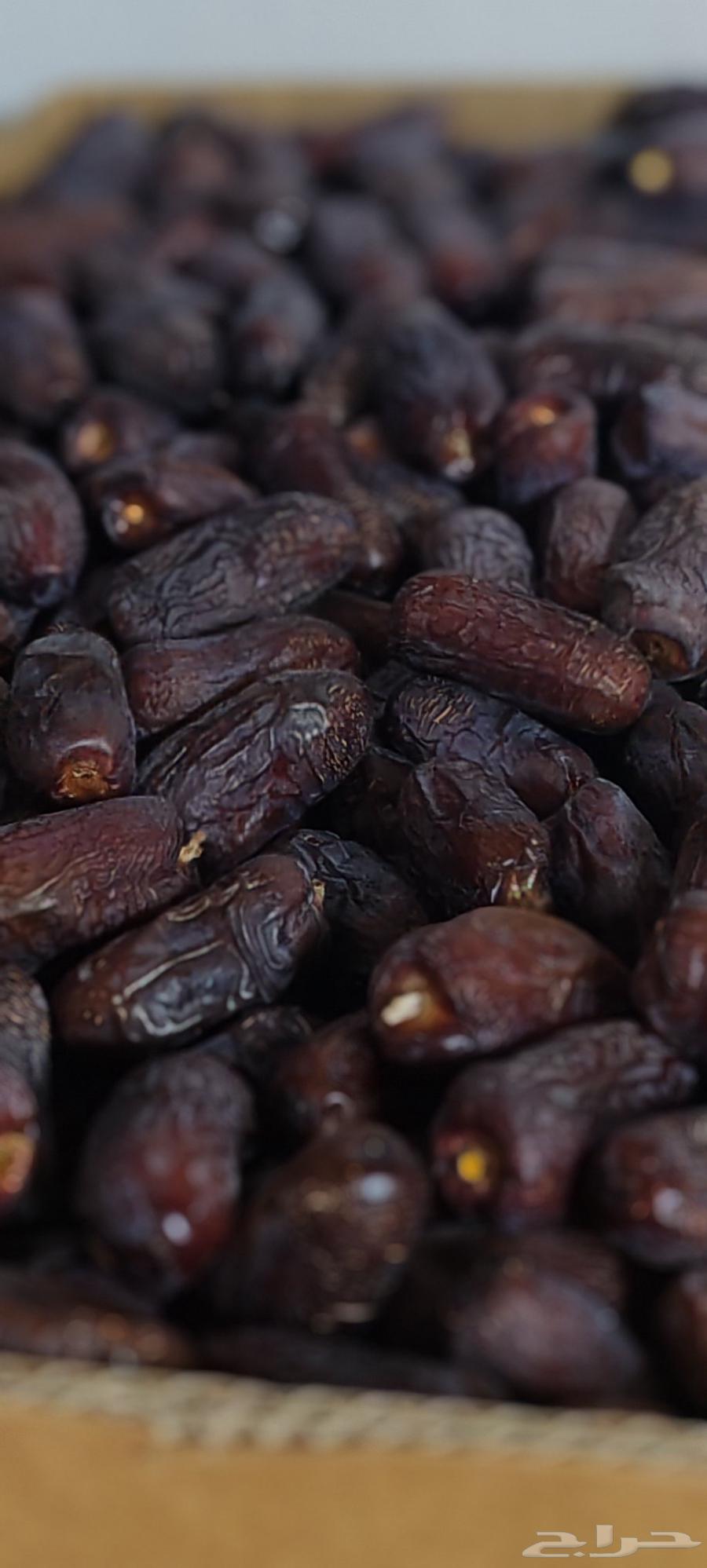 للبيع تمر عنبر. وعجوه المدينة64235784670210114