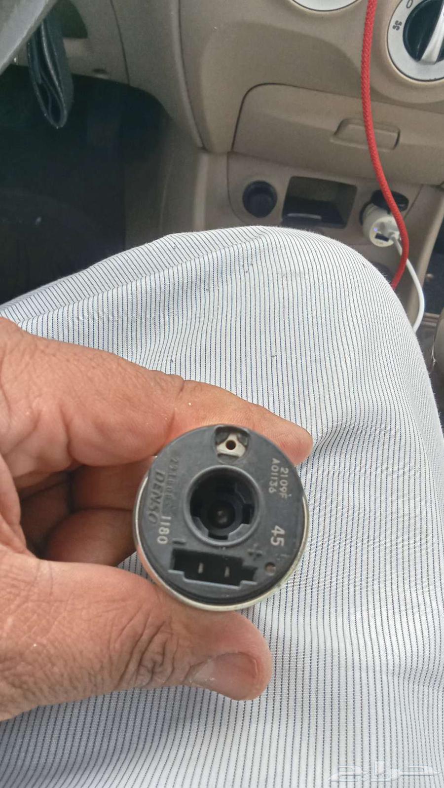 بنزين هايلوكس 2015 اصلي وكاله64414606720770110