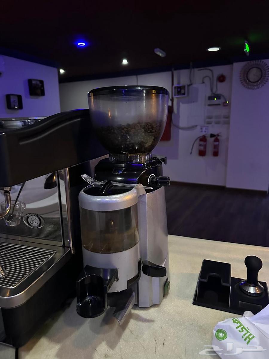 طاولة بلياردو - ماكينة قهوة - سوني - مكيف64243342860674112