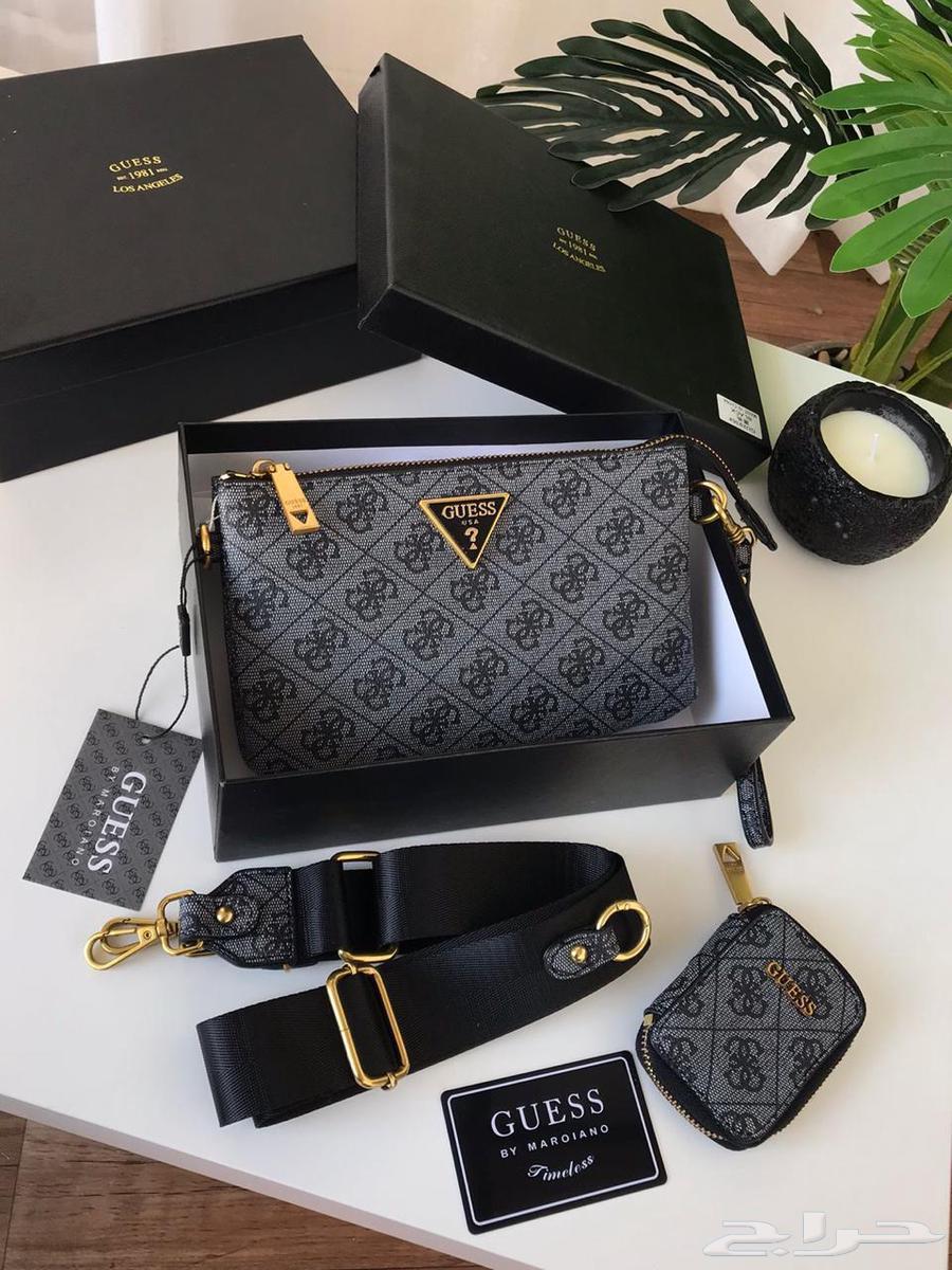 يوجد لدينا شنط شانيل جمله وقطاعي توصيل لجميع مناطق المملكة64237286720897112