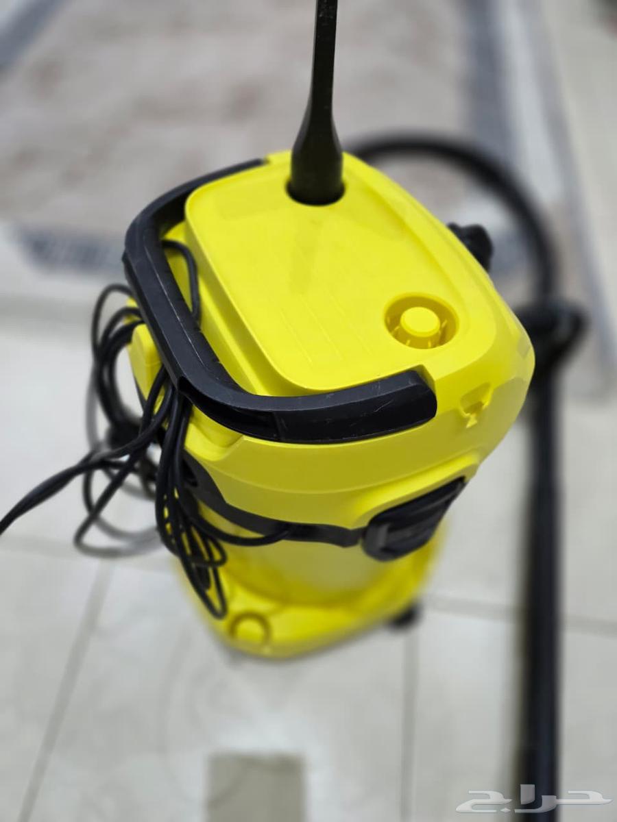 للبيع مكنسة كارشر WD3 أصلية حالة شبه جديدة .64247713058689111