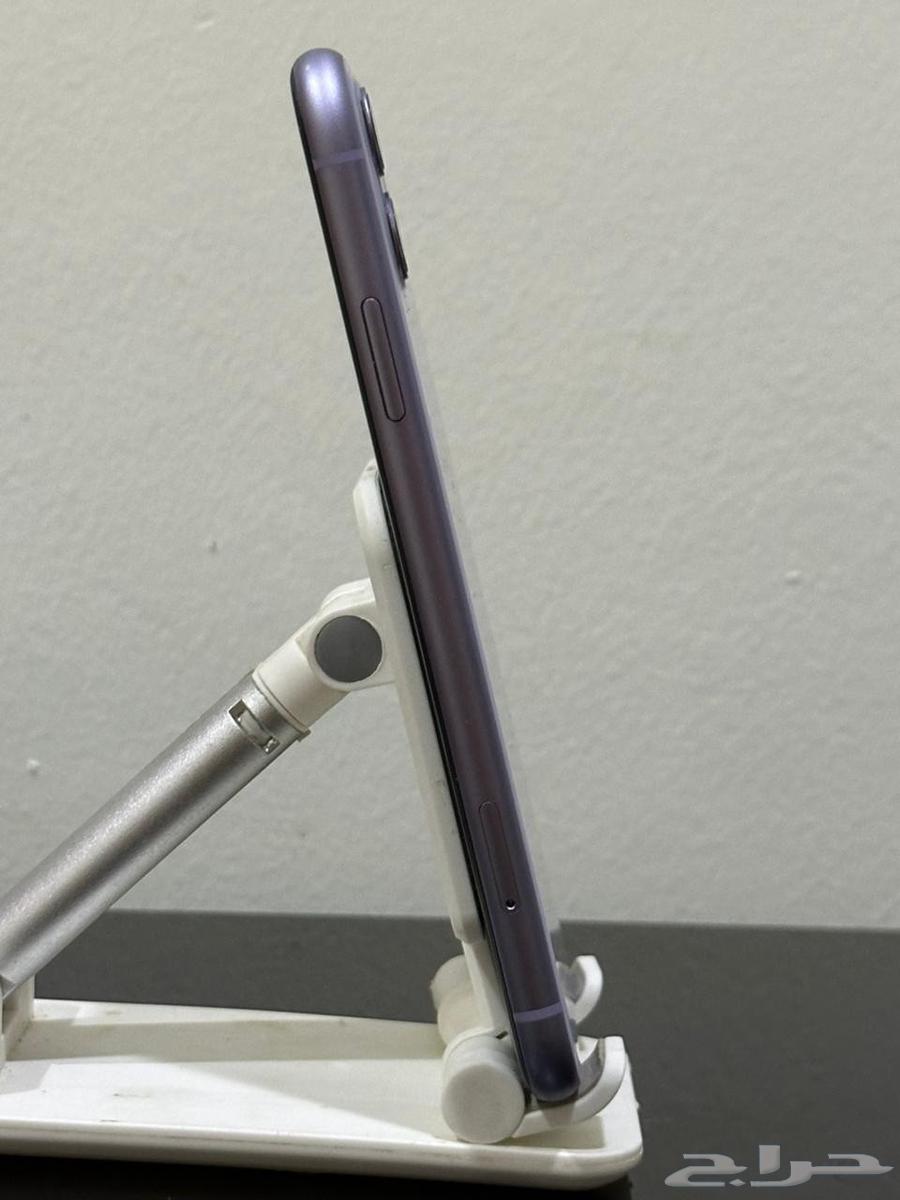 Regular iPhone 11 in purple color64243531168897112