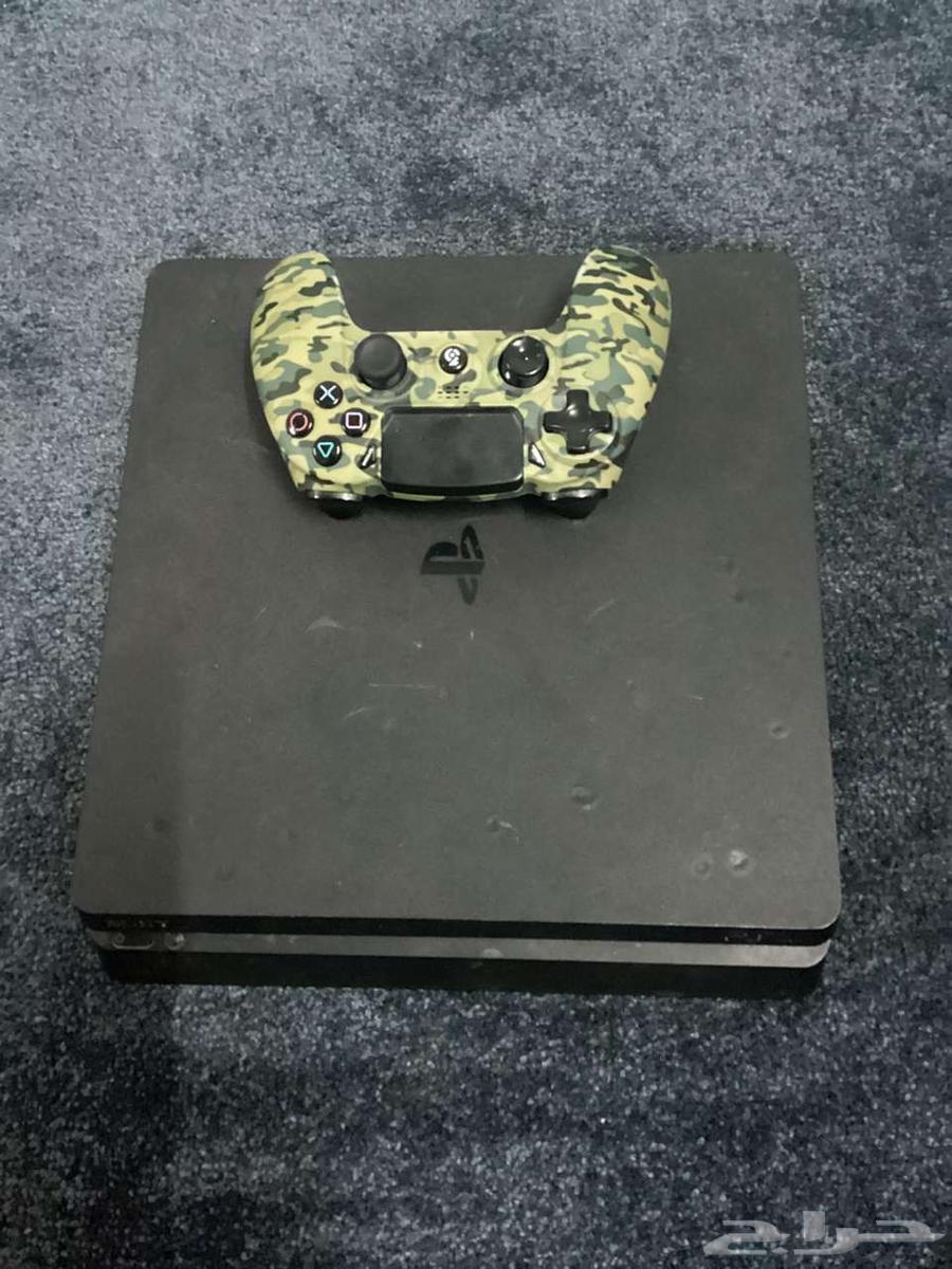 سوني فور سليم نضيف معه يده للبيع اعلى سومه64232339152131112