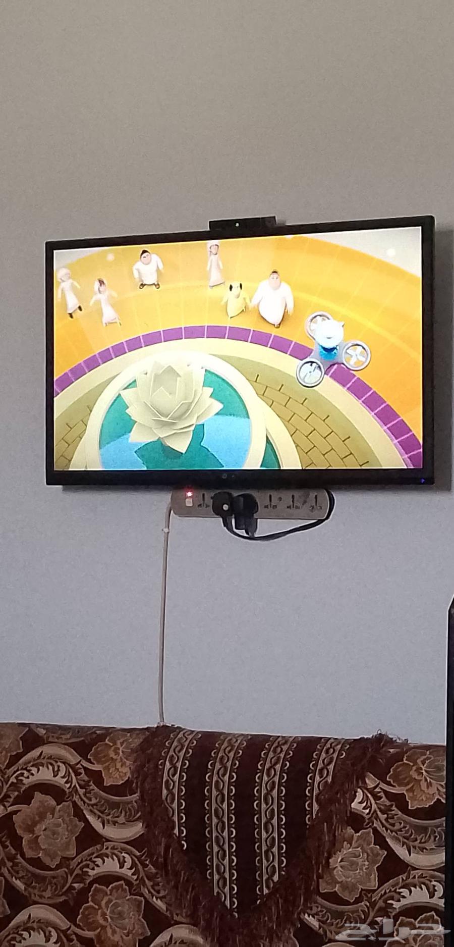 42-inch screen, speakers, PS3, and Dexon 3 and 464245288748931112