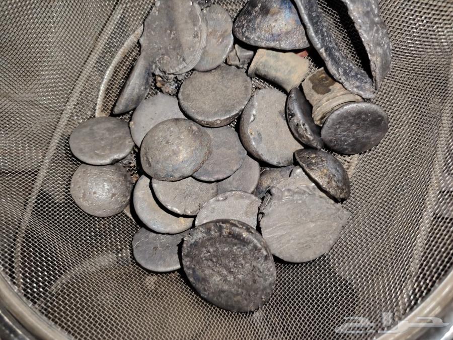 للبيع 20 كيلو رصاص خام64420580321921110