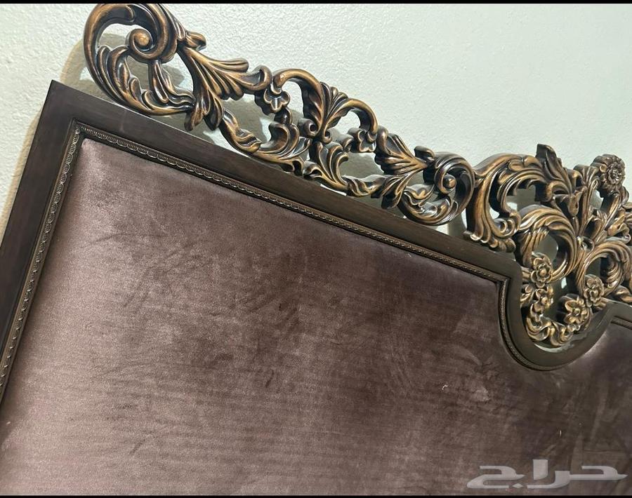 غرفه نوم ممتازه استعمال خفيف للبيع بسعر الف ريال خشب قوي64261855228034110