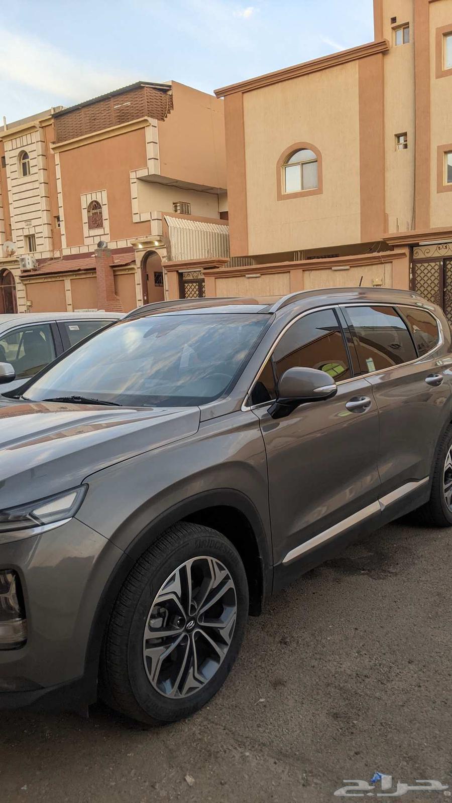 santafe 201964427596221314113