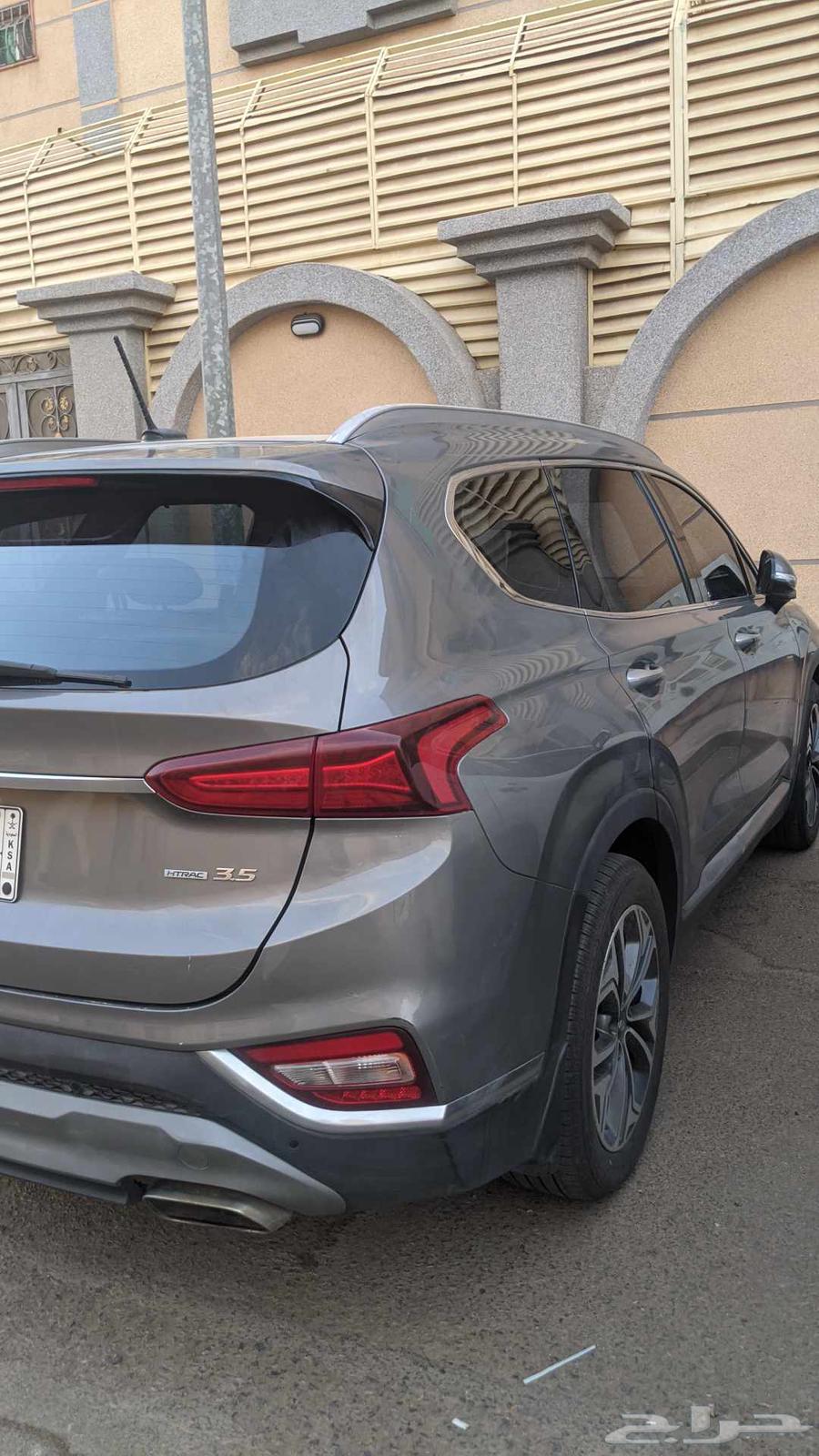 santafe 201964427596221314112