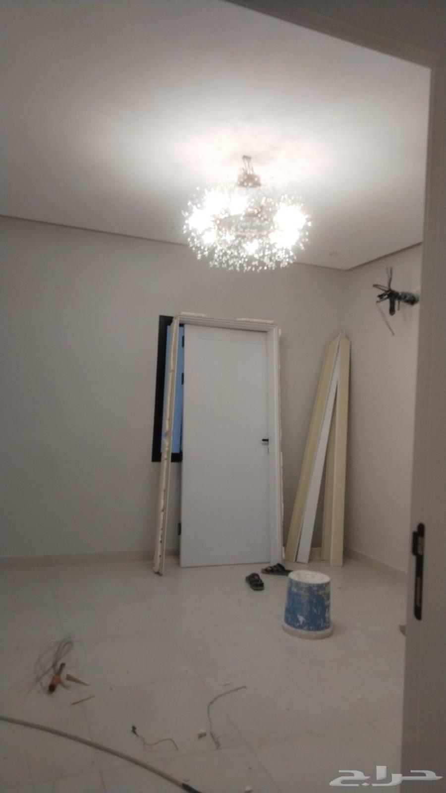 Door for sale, whoever wants the door can contact me for a new door64263207167618113