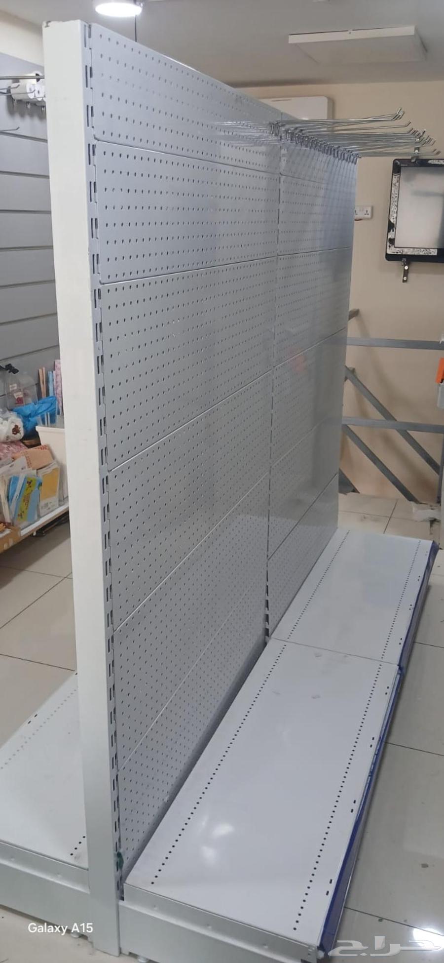 ستاند للبيع جديد لم يستخدم64263909936643111