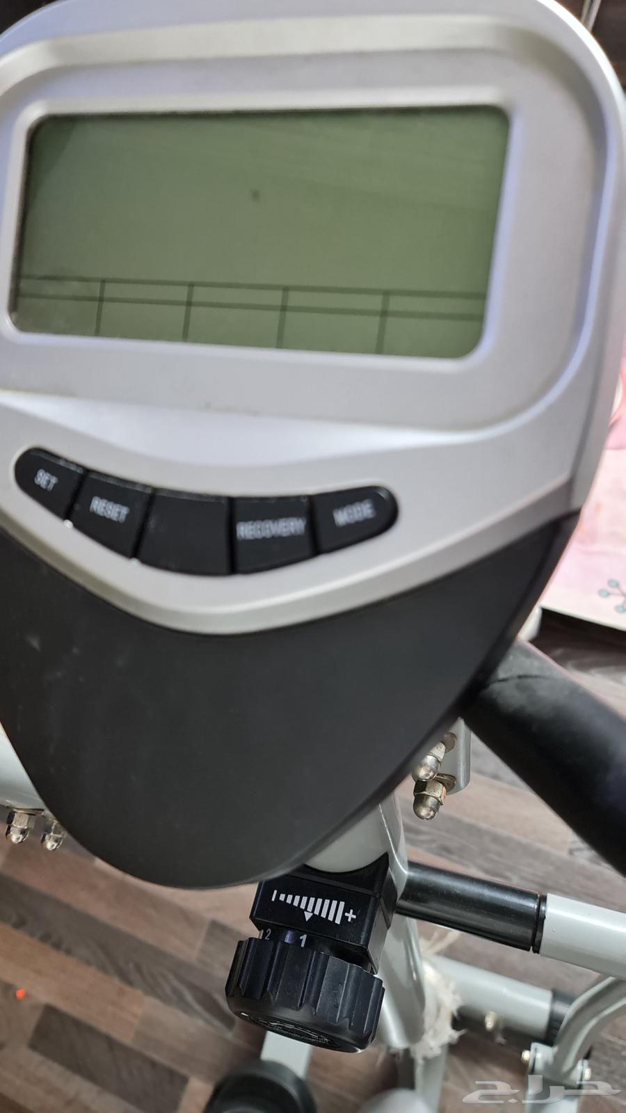 اوربتراك كرسي متحرك فرن كهربائي بنش رياضي للبيع64266328431874110