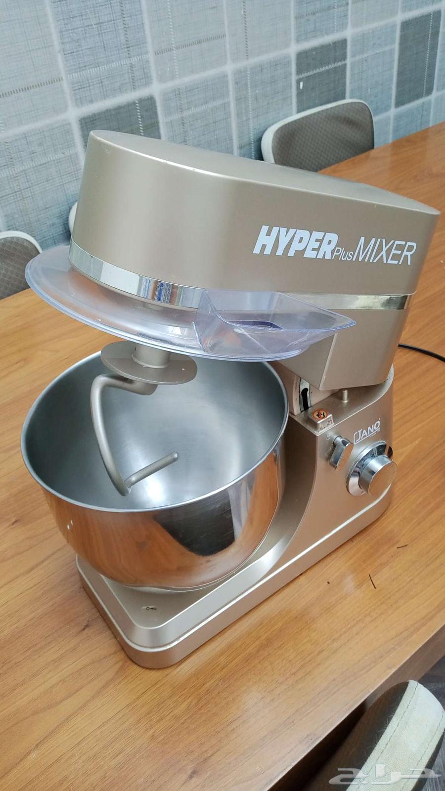 مضرب أو خلاط كهربائي حالة ممتازة للبيع64265317865347110