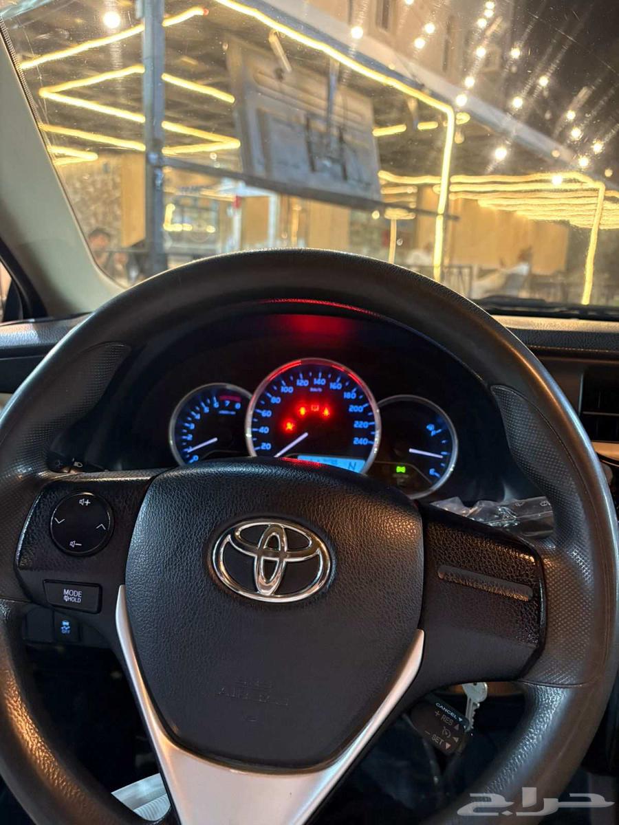 تويوتا كورولا XLE 201864419675289090113