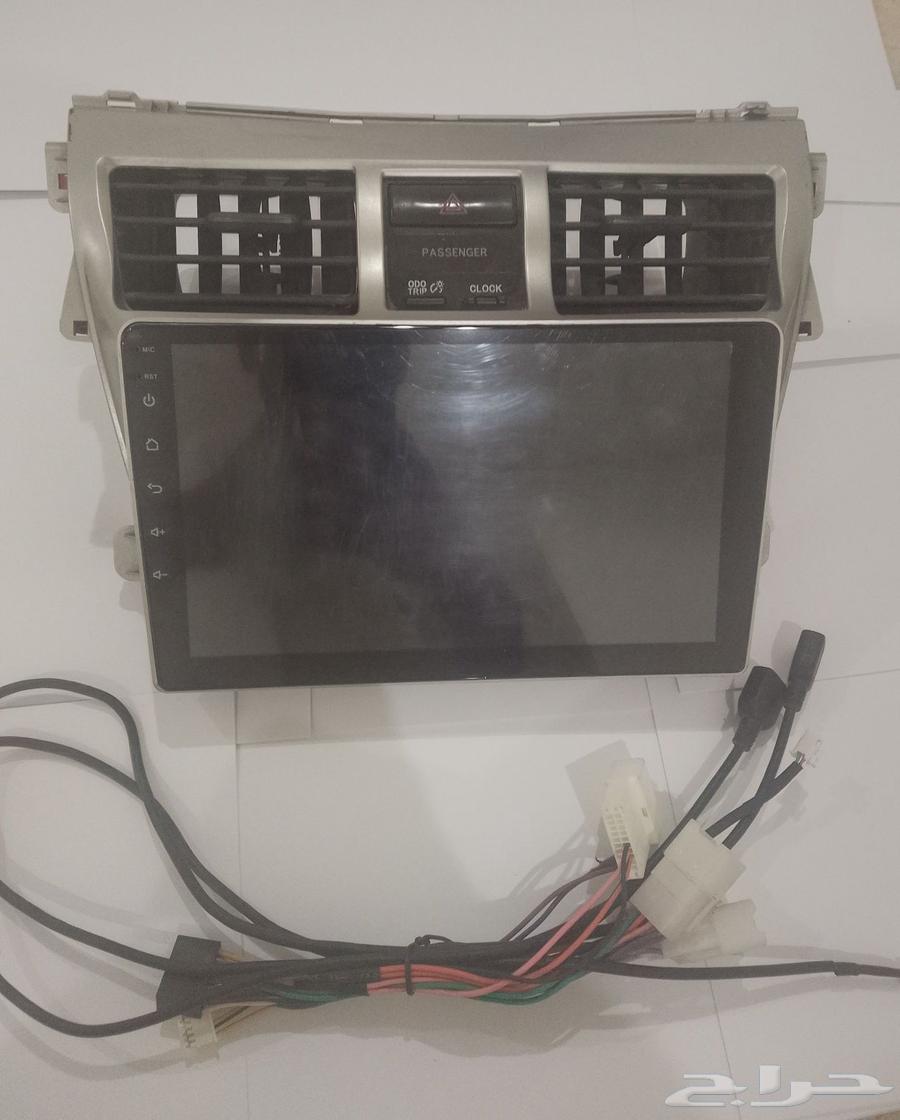 للبيع شاشة يارس بكامل محتويات64420122054658111