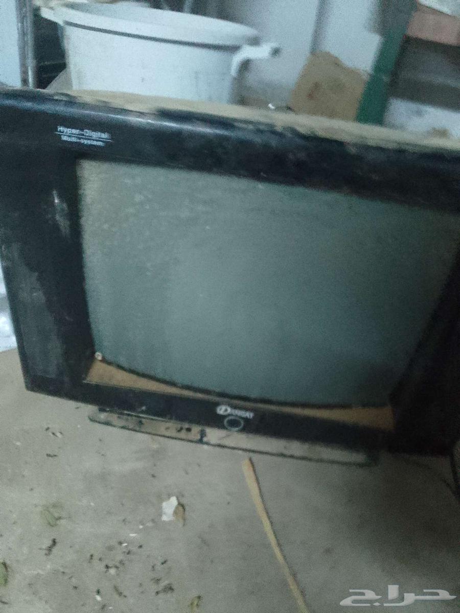 4تلفزيونات قديمه للبيع64260028326402111
