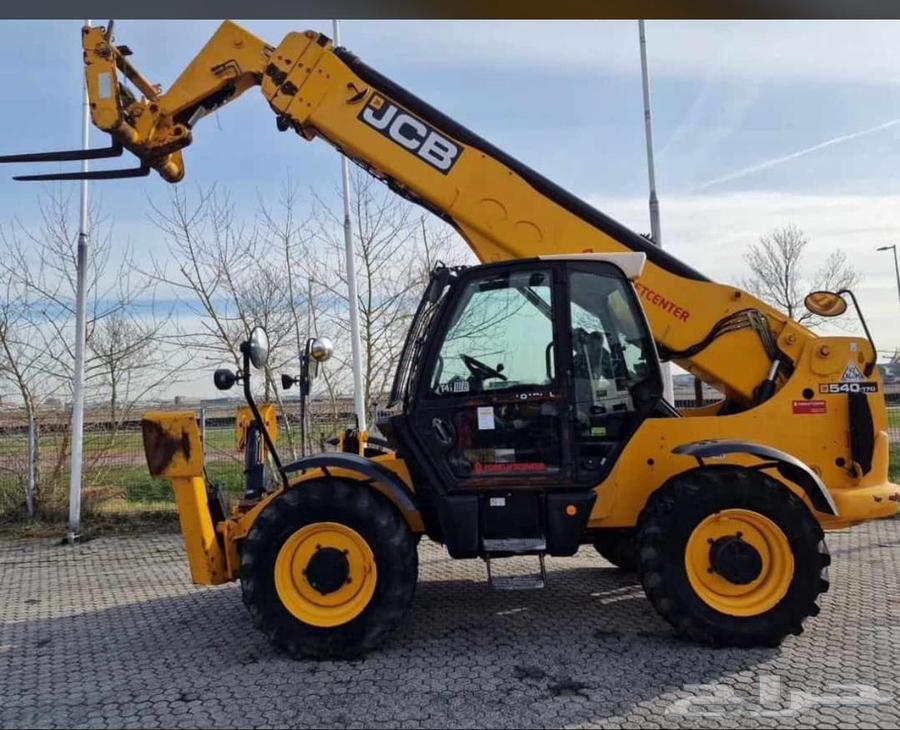 تاجير فوركلفت سيزر لفت مان لفت رافعه كرين سله رفع عمال تورلا64426416001666113