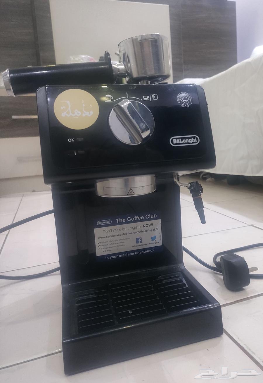 ماكينة قهوة دلونجي ممتازه استعمال خفيف علي السوم64257389345793110