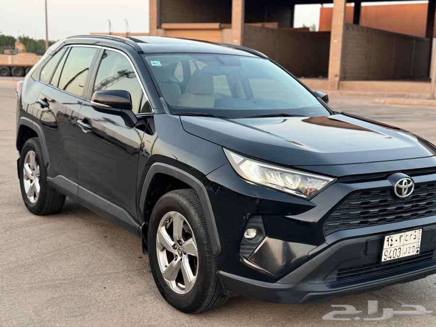 Toyota RAV4 2020 Full Option for Sale (Al Jubail)64423213717891112