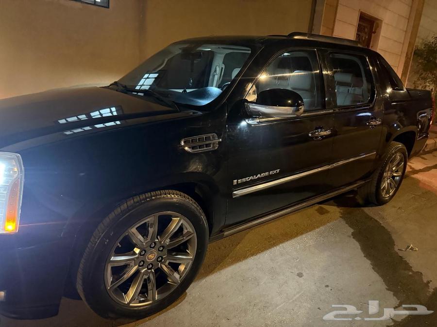 كاديلاك إسكاليد 200864425757019137113