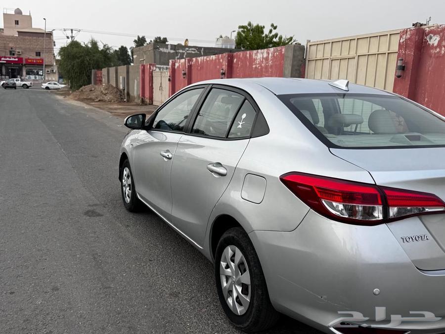 تويوتا ياريس64424990445697111