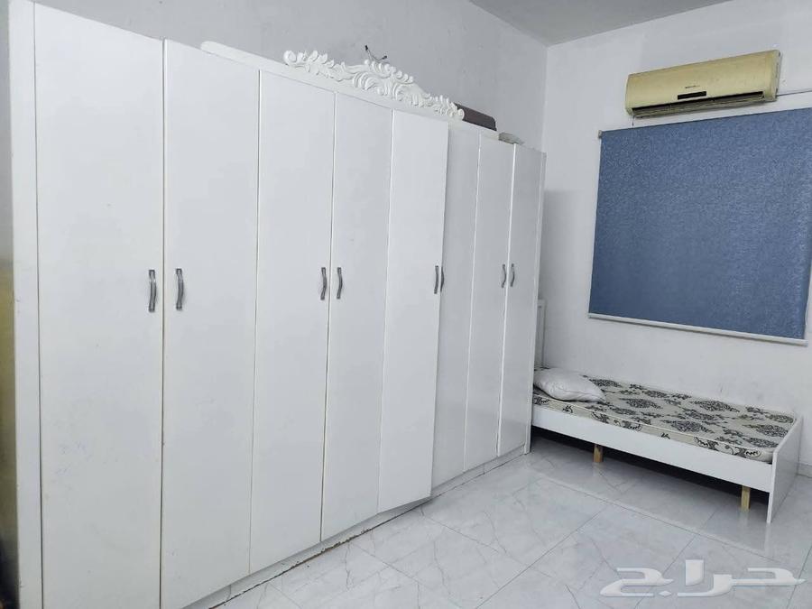 للبيع العاجل كنب و مجلس و غرفة64257071051778114