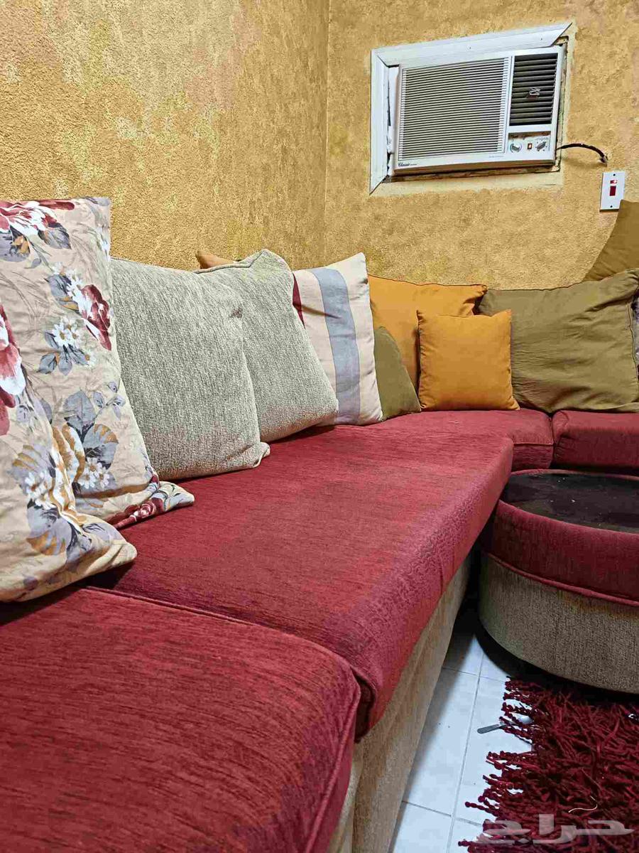 كنب او جلسة طوله 11 متر64257562590210111