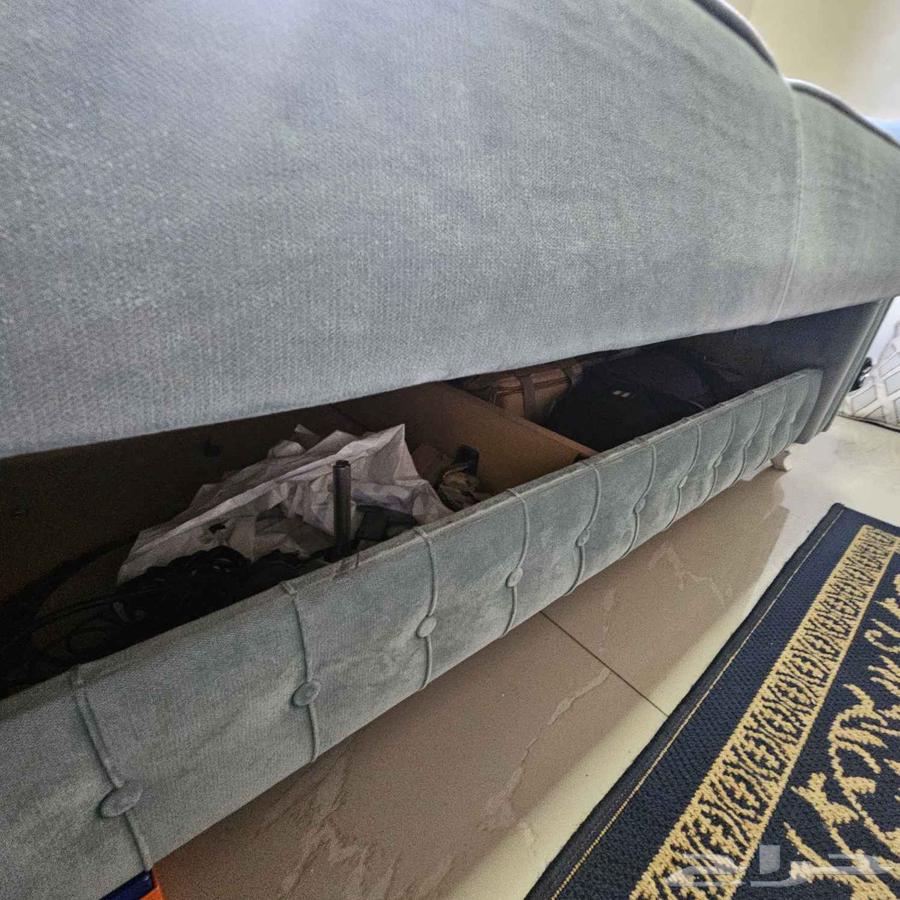 كنب تركي مستعمل في ادراج مخفية من العبداللطيف يتعدل سرير64264453720322112