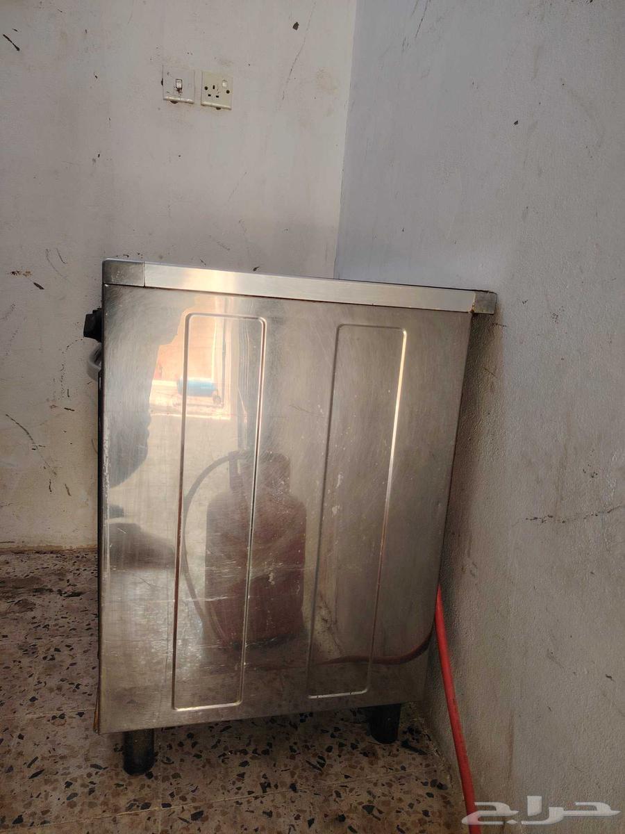 فرن غاز نظيف جدا ونار قوية64263719292418113