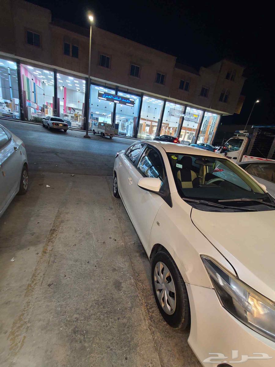 تويوتا يارس 201664426294833281112