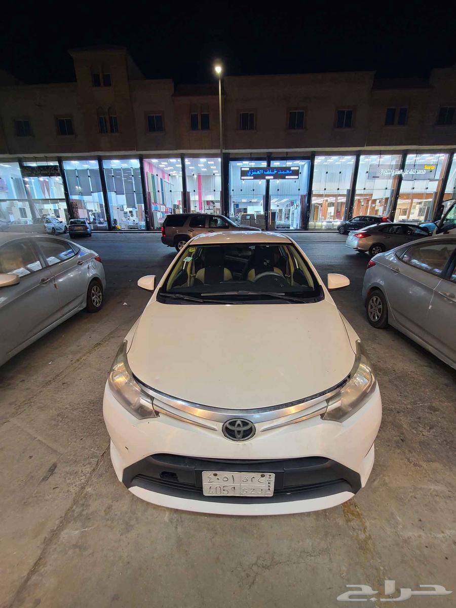 تويوتا يارس 201664426294833281111