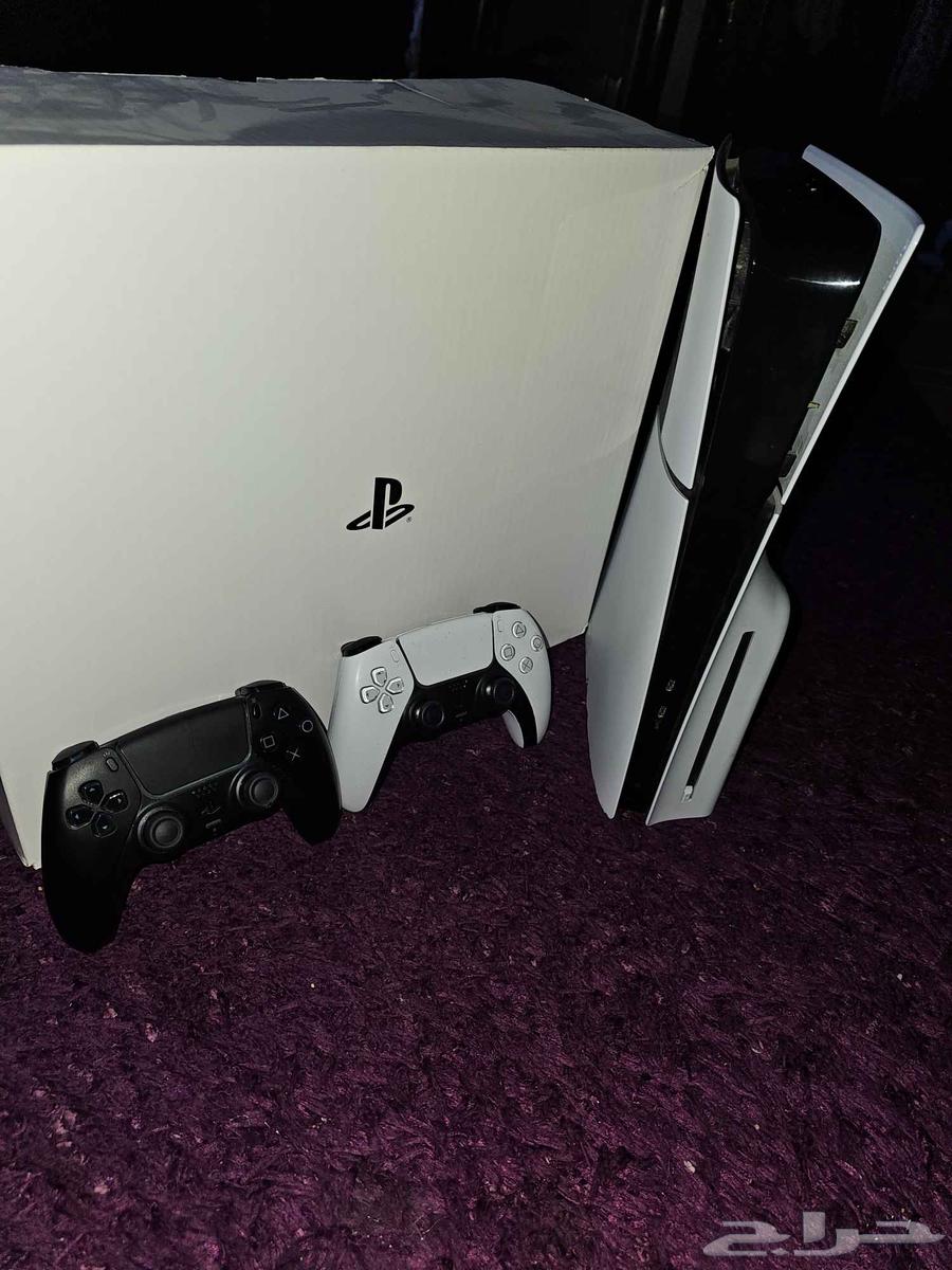 بلايستيشن 5 نضيف مافك ولا يشكي من شي64260814402818111
