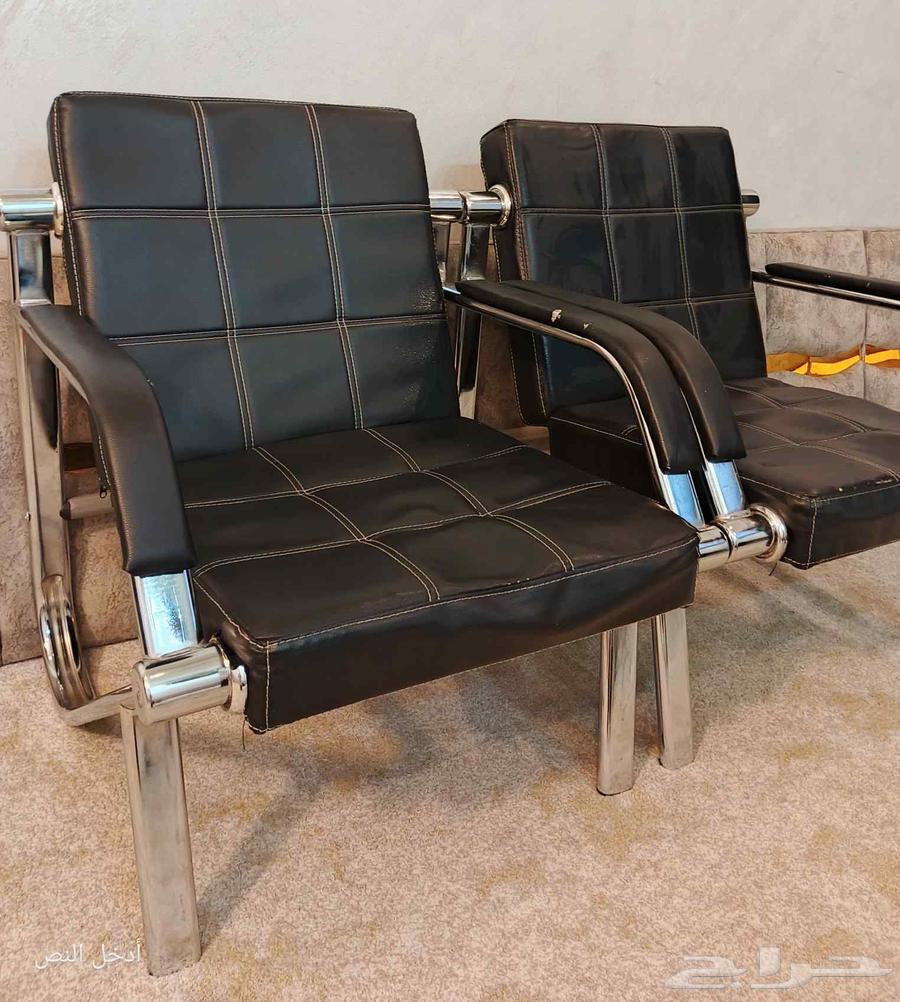 Office chair for sale, clean, used for 6 months, price negotiable, contact number64258880206083112