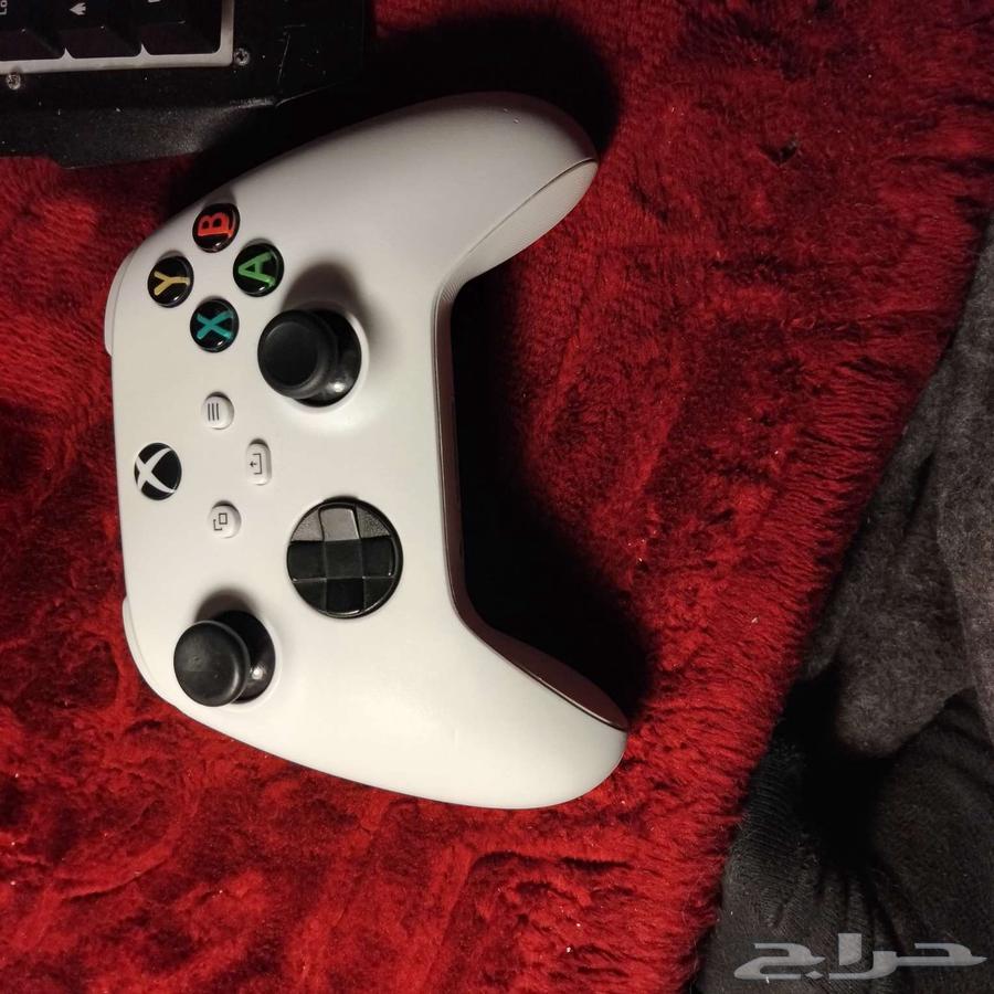 يد اكسبوكس64260786883330112