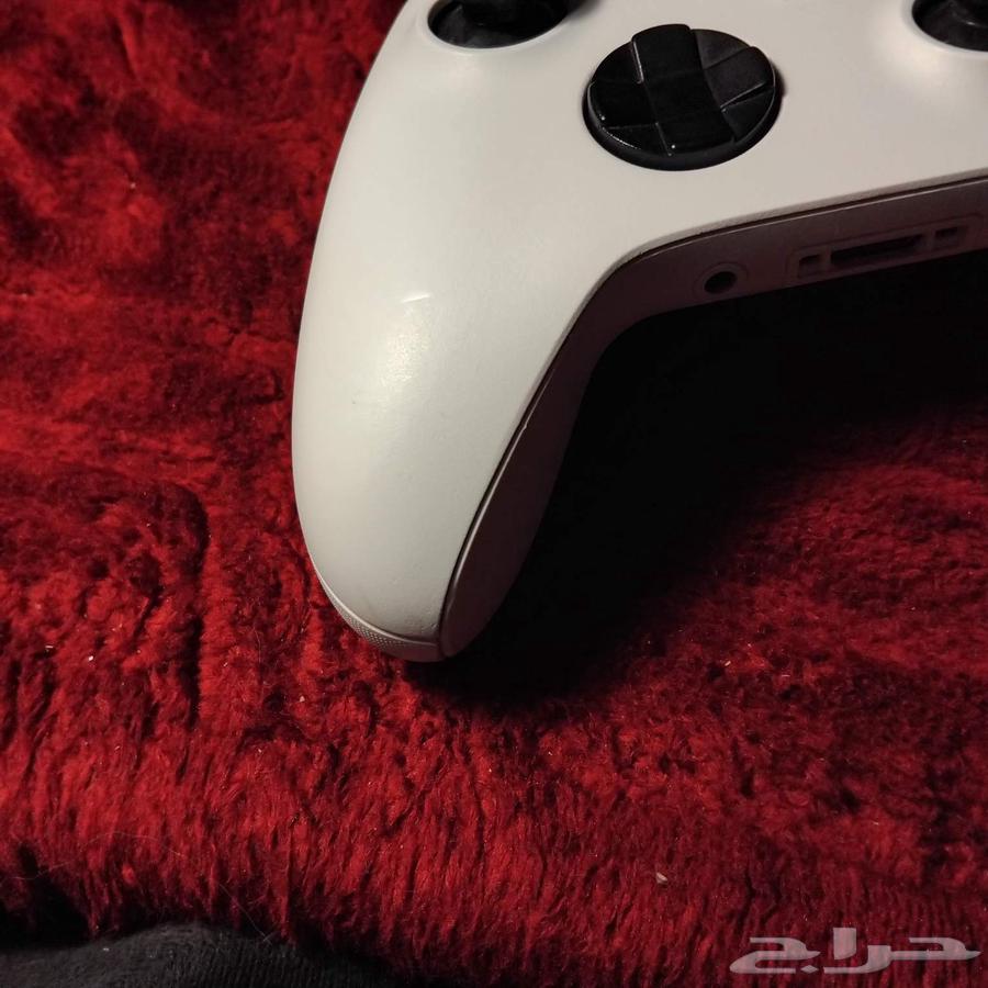 يد اكسبوكس64260786883330111