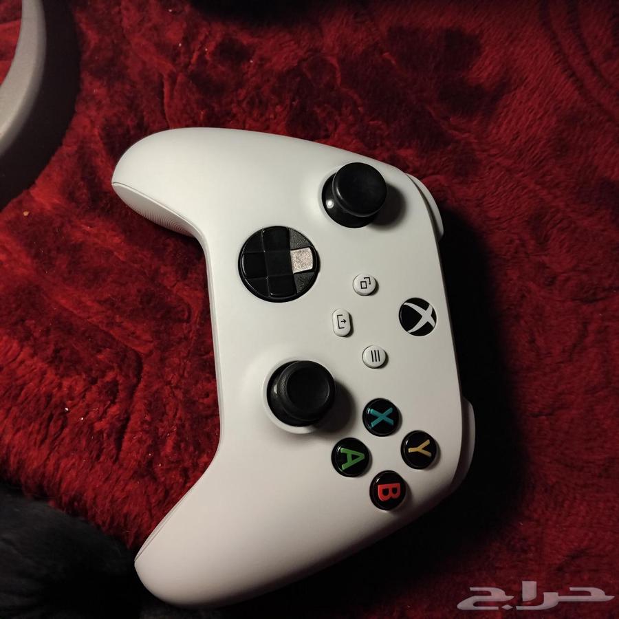 يد اكسبوكس64260786883330110