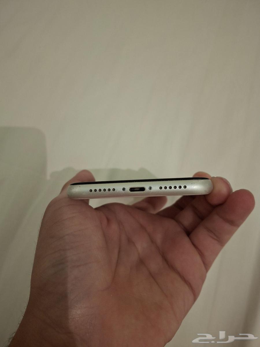 ايفون 11العادي للبيع64236871801090112