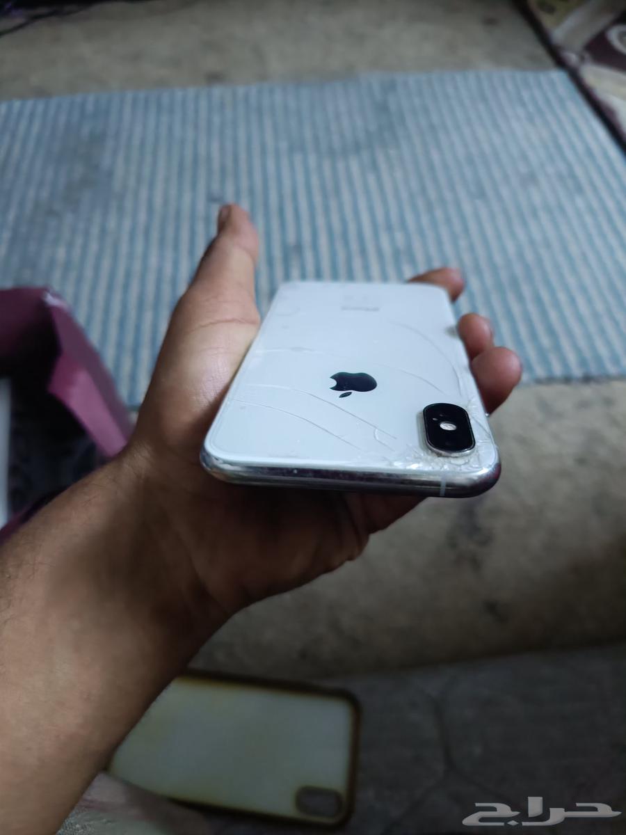 ايفون اكس اس البطاريه 79 فيه الشاشه زي ماهو واضح في صوره64257070902019113