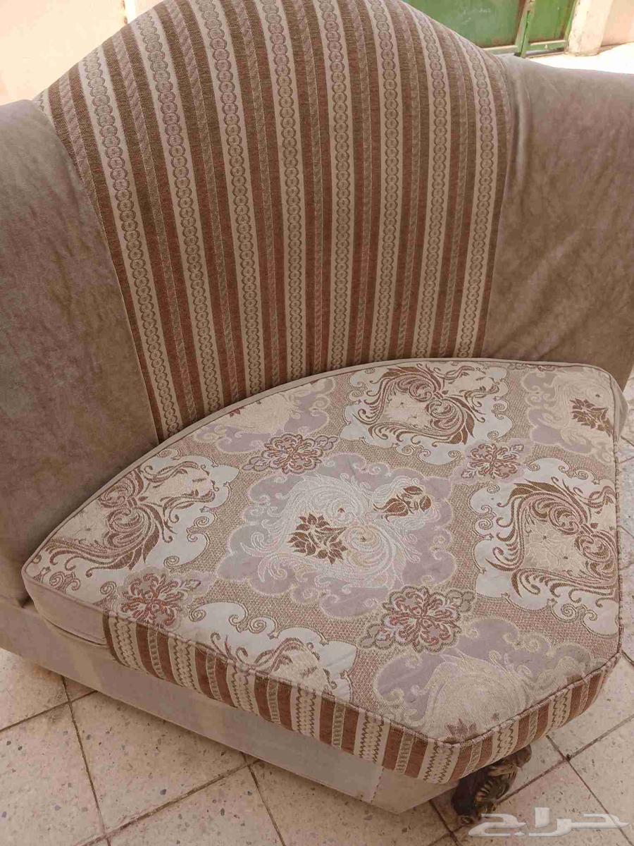 كنب 7 قطع للبيع64265468385155111