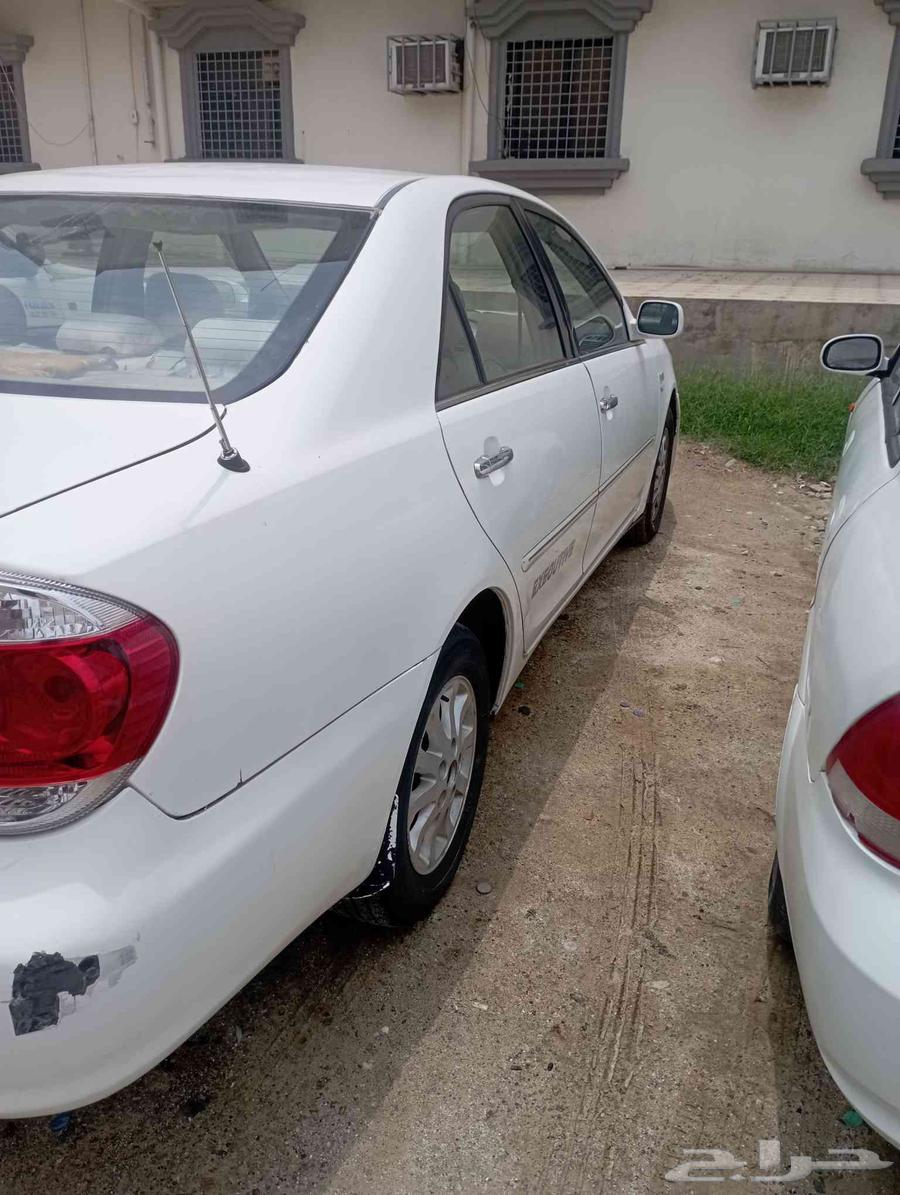 تويوتا كامري 2006مكينه قير علي الشرط مكيف شغال مفحوص ومجدد م64426402510211112