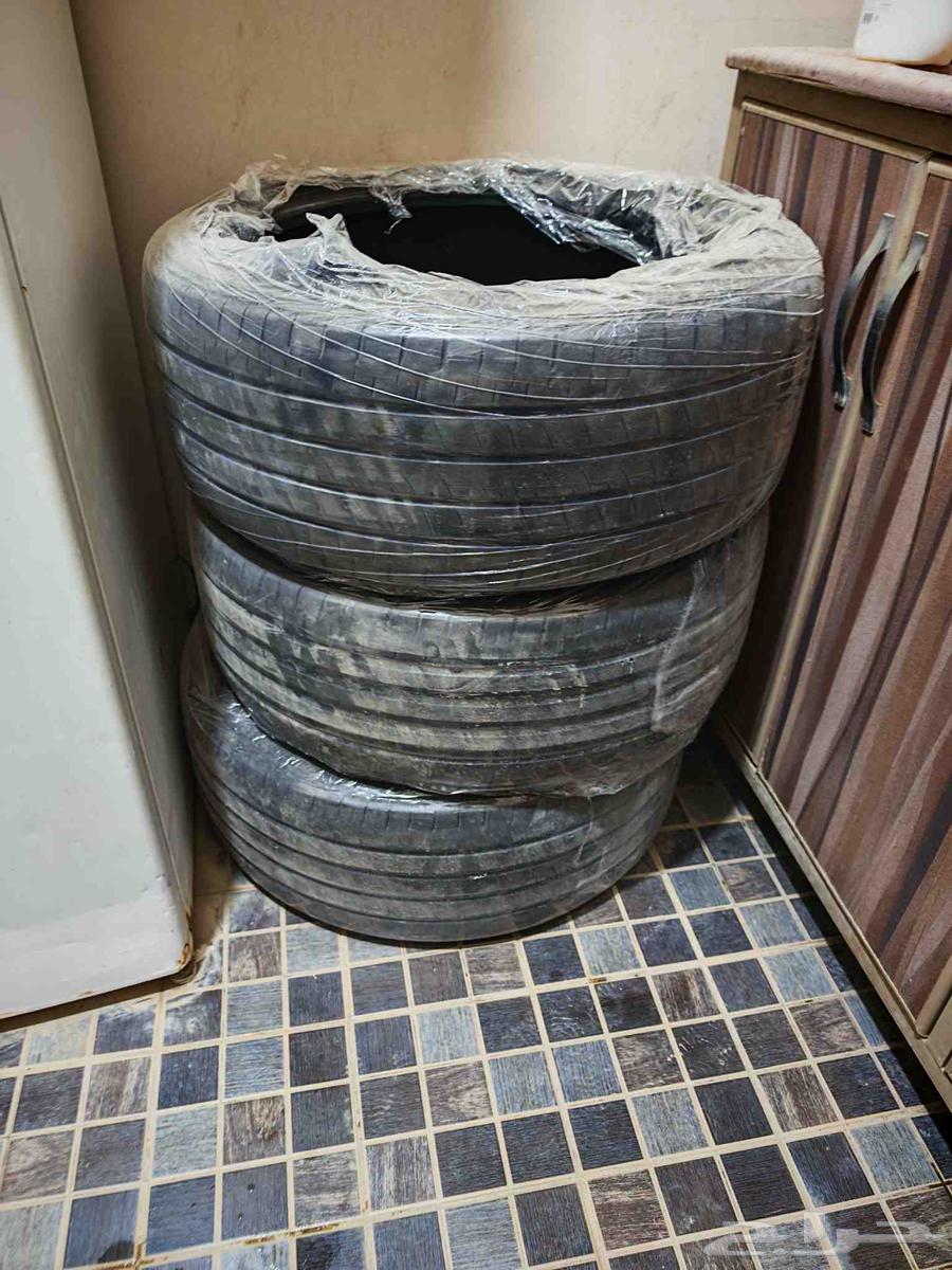 3 كفرات برجستون للبيع نظيفه64427865308418110