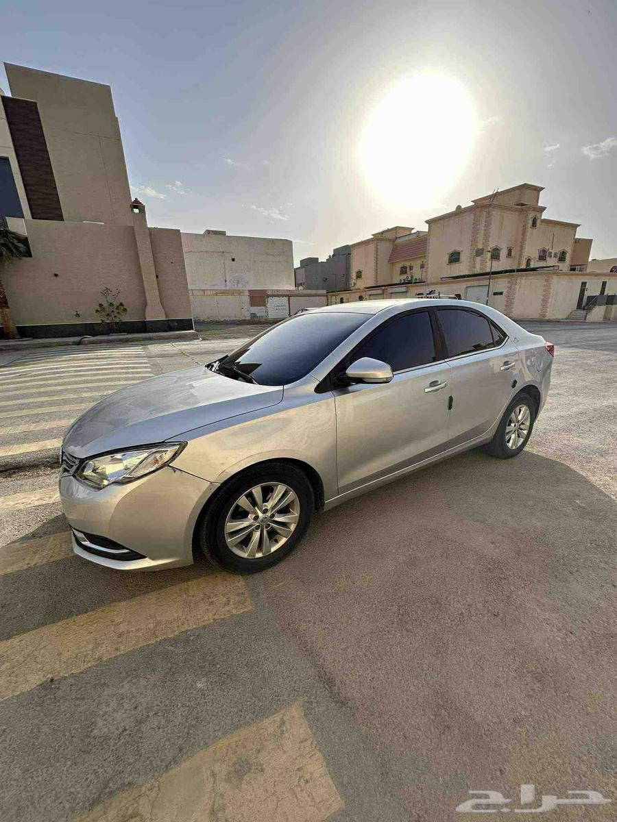 سياره MG موديل 2019 ممشي 230 السياره فيها بعض الرشوش64420054358658110