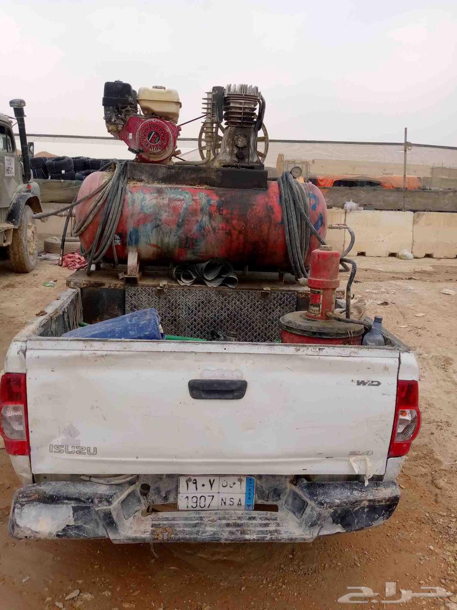 سيارة معا البنشر سفري بجميع عدته ايسوزو 2009 وقود بنزين64427516253570111