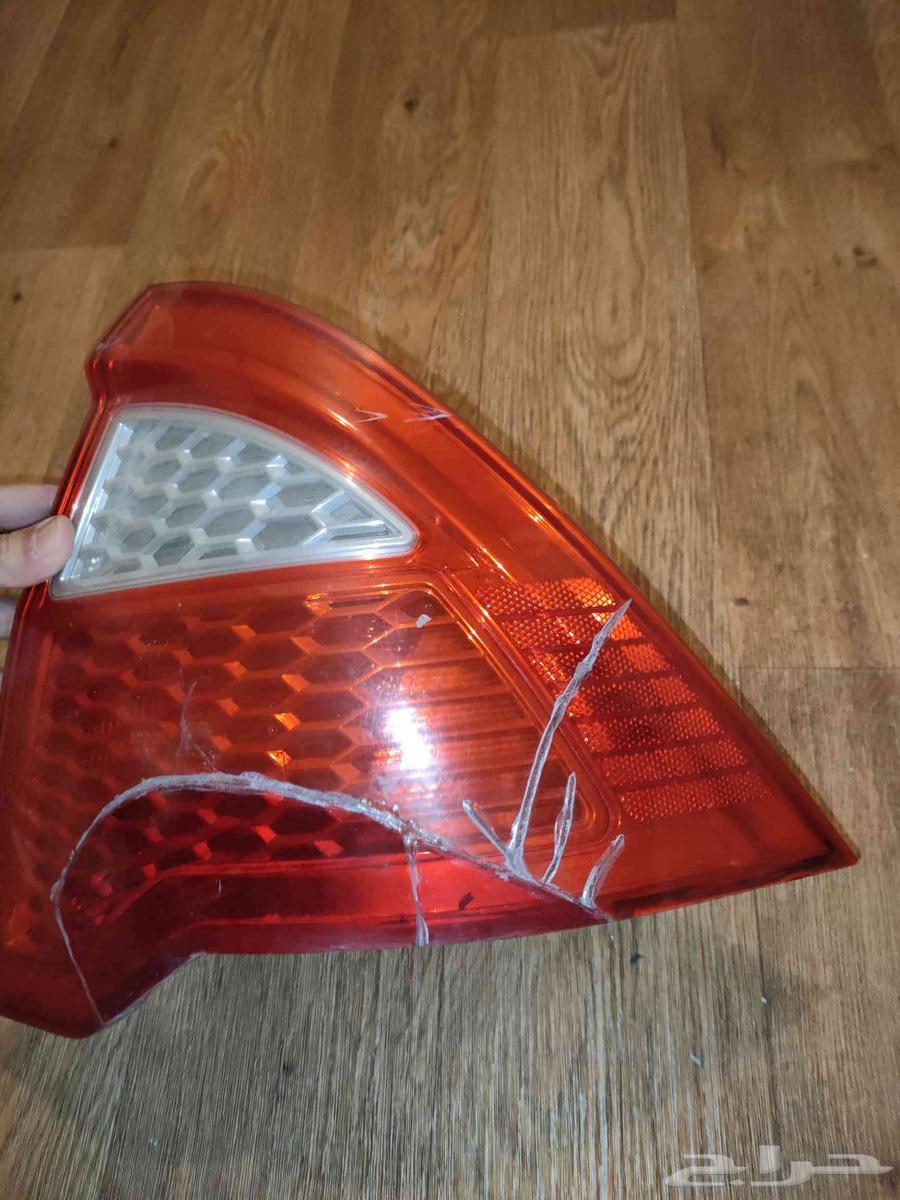 Fusion 2010 - 2012 broken fender64425946178945111