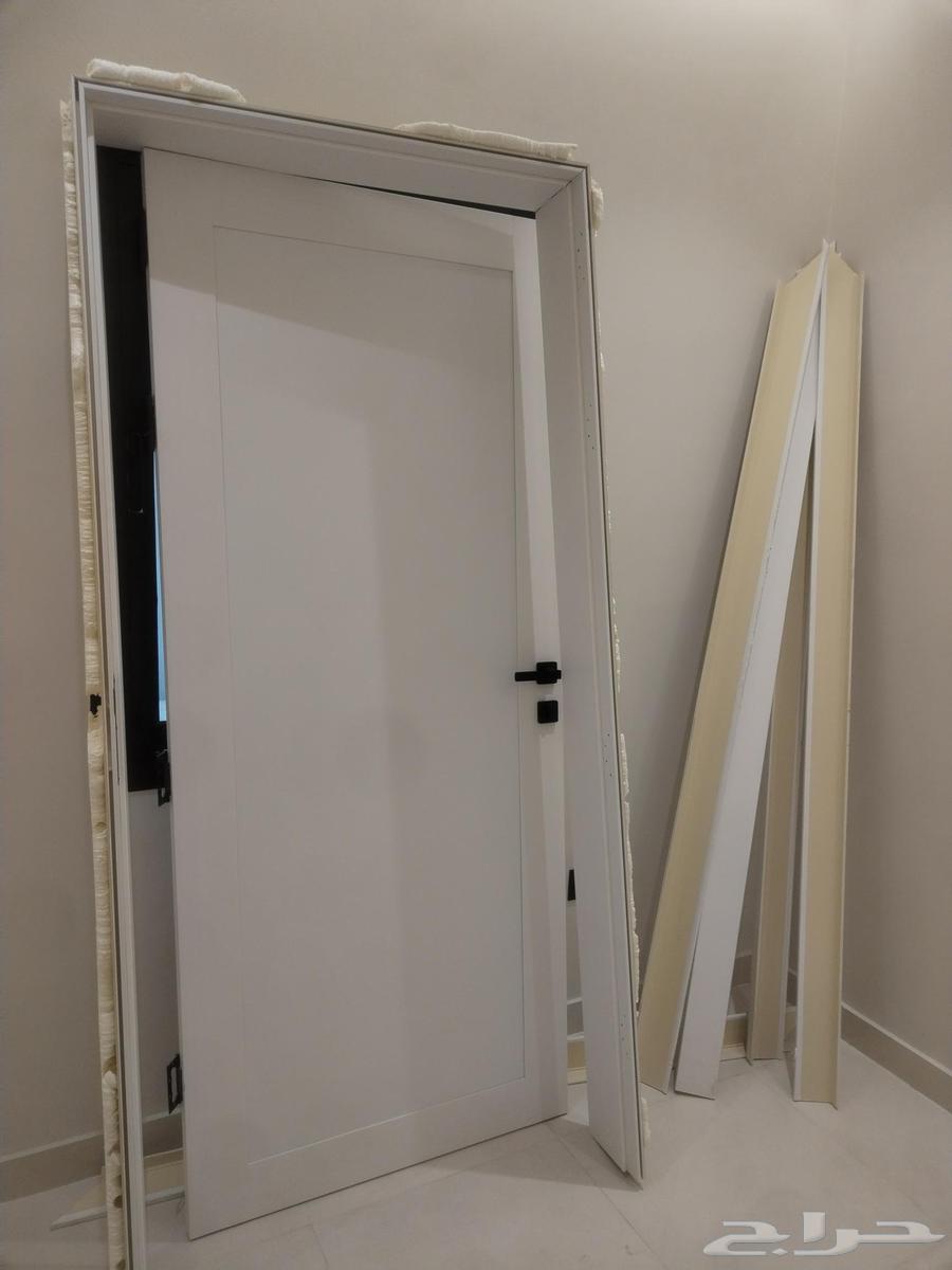 Door for sale, whoever wants the door can contact me for a new door64263207167618111