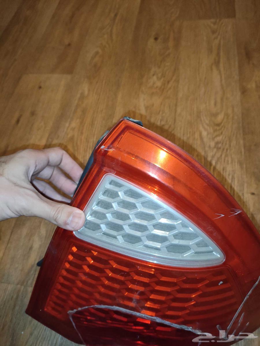 Fusion 2010 - 2012 broken fender64425946178945112