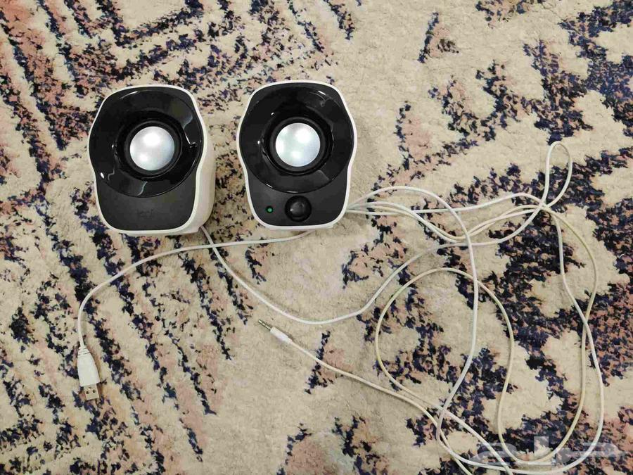 Logitech speakers64266501667329111