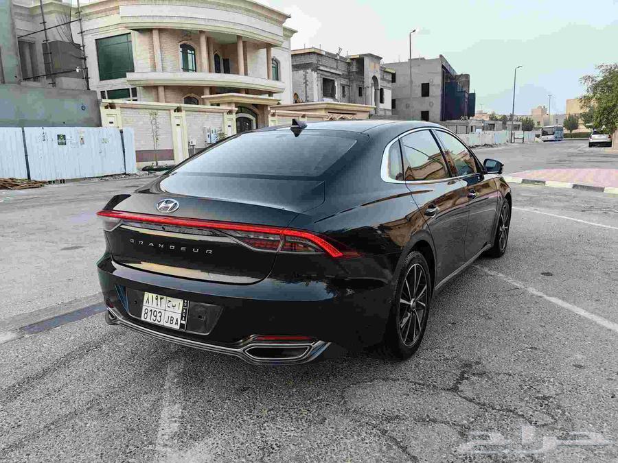 هونداي جرانديور (ازيرا) 6 سلندر بنزين موديل 2021 م لون مميز64427223411329114